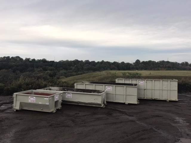 Pete and Pete, Inc. roll off dumpsters, available in different sizes for dumpster rental services in Cleveland, Ohio
